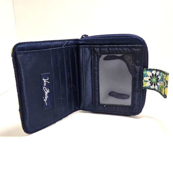 Vera Bradley Daisy Daisy Bi-fold Wallet Zippered Coin Velcro Excellent Condition - Picture 4 of 7